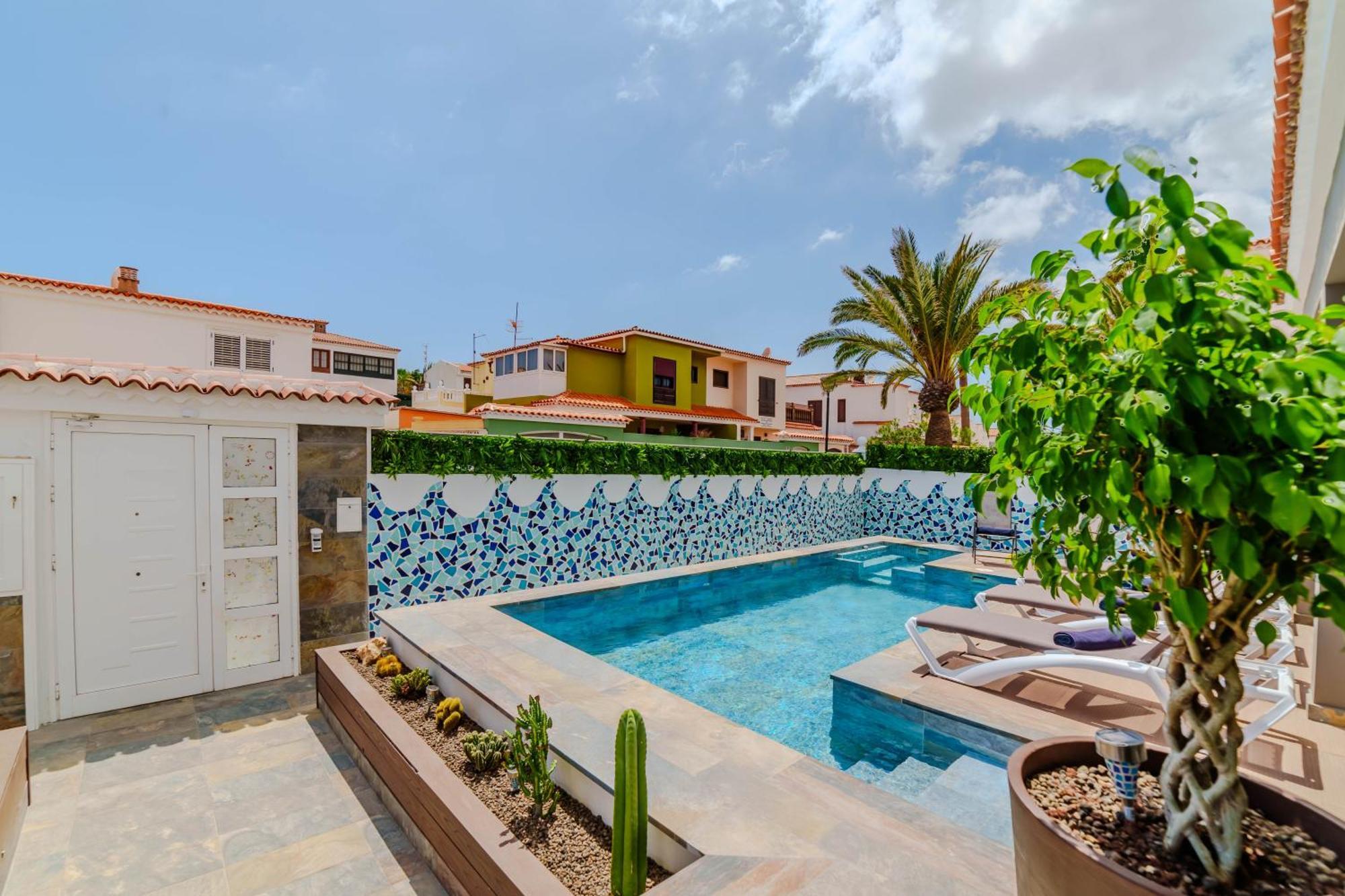 Villa De Marcos Alojamiento De Lujo Con Piscina Privada Арона Екстер'єр фото